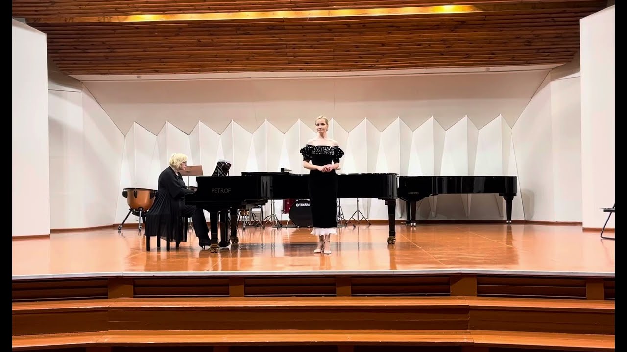 Donizetti:Linda’s cavatina “Ah,tardai troppo..O luce di quest’anima” from opera “Linda di Chamounix”