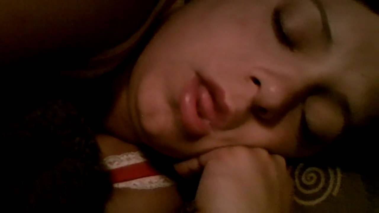 Sleepy Wife.MOV