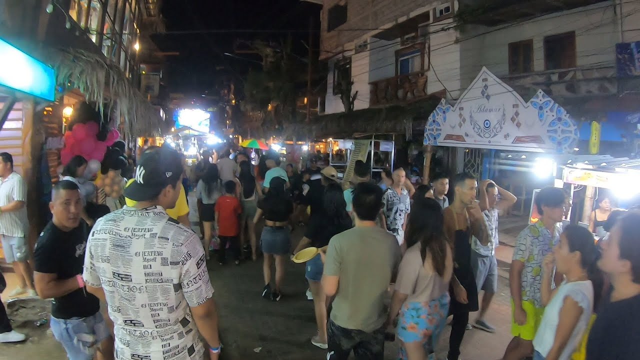 MONTAÑITA ECUADOR  ES TURISMO CARNAVAL 2025