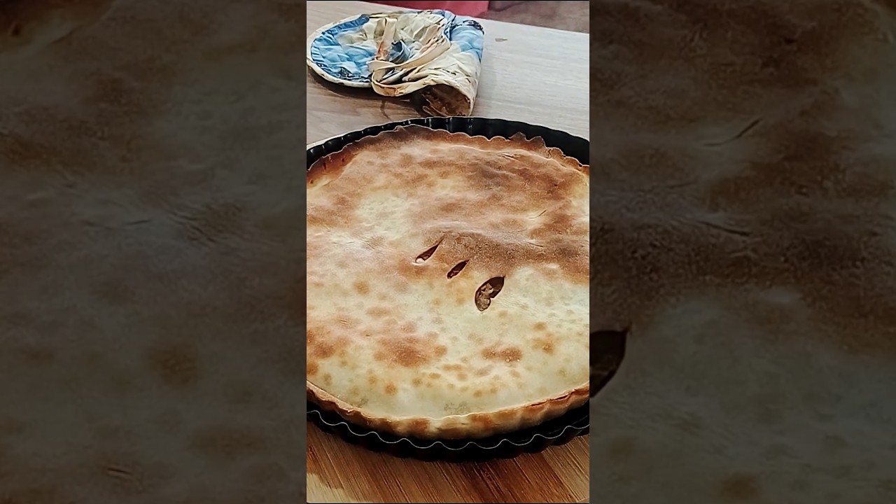 Ты еще не пробовал Фитчи?🥟 Срочно исправляй! #shorts Fitche &mdash; lamb pie that melts in your mouth!