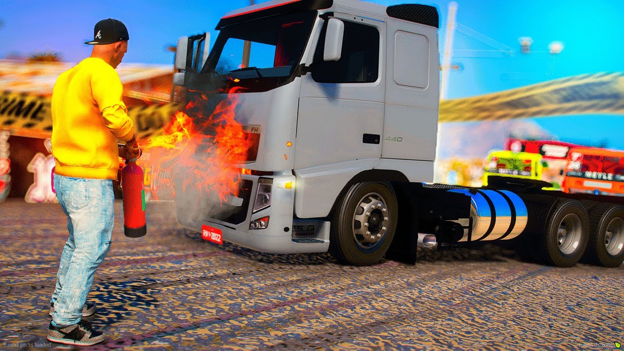 GTA V VIDA DE CAMINHONEIRO | CAMINHÃO DELE PEGOU FOGO NO MEIO DA CORRIDA 😨 #224