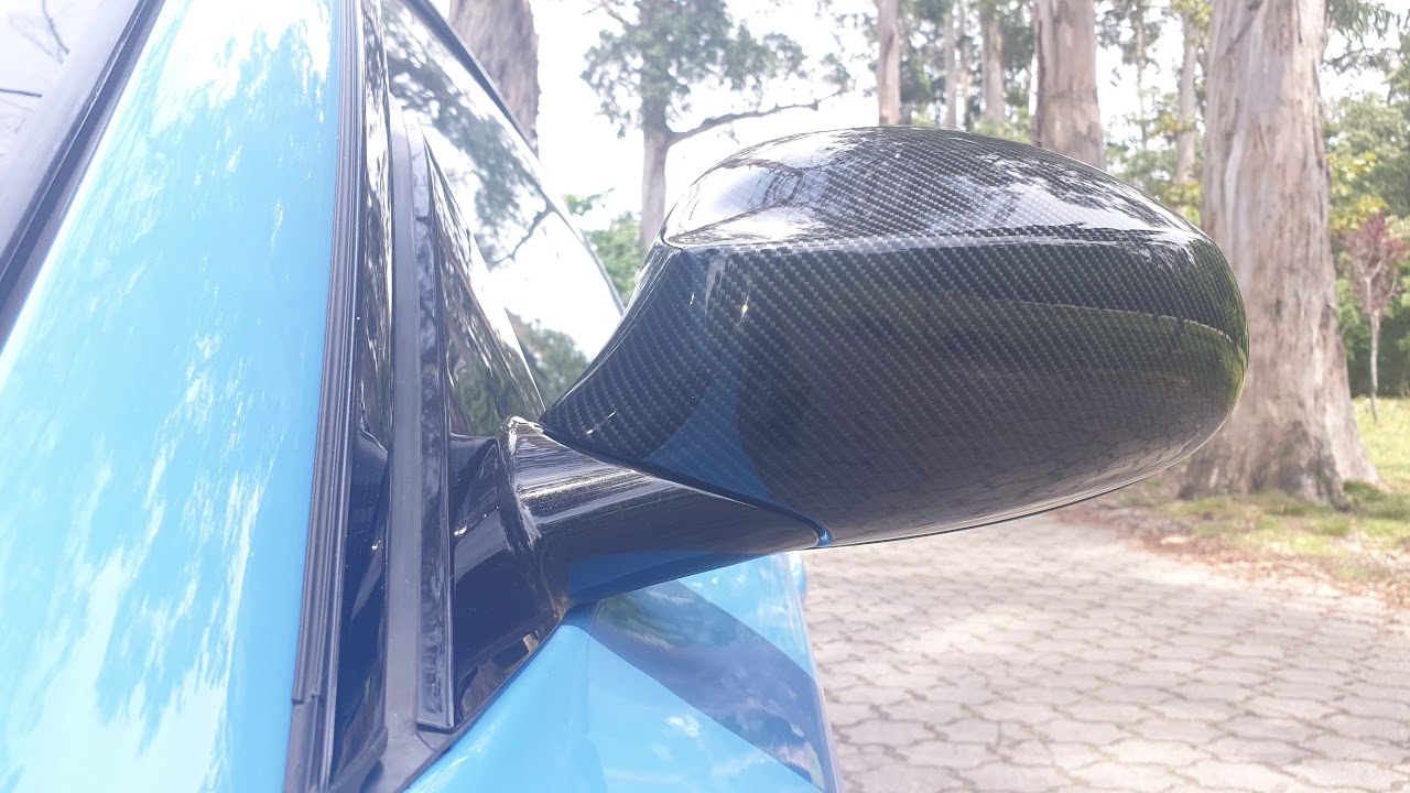 Primeiro Projeto em Portugal - Bmw Série 1 E82 Look 1M - Na cor Yas Marina Blue