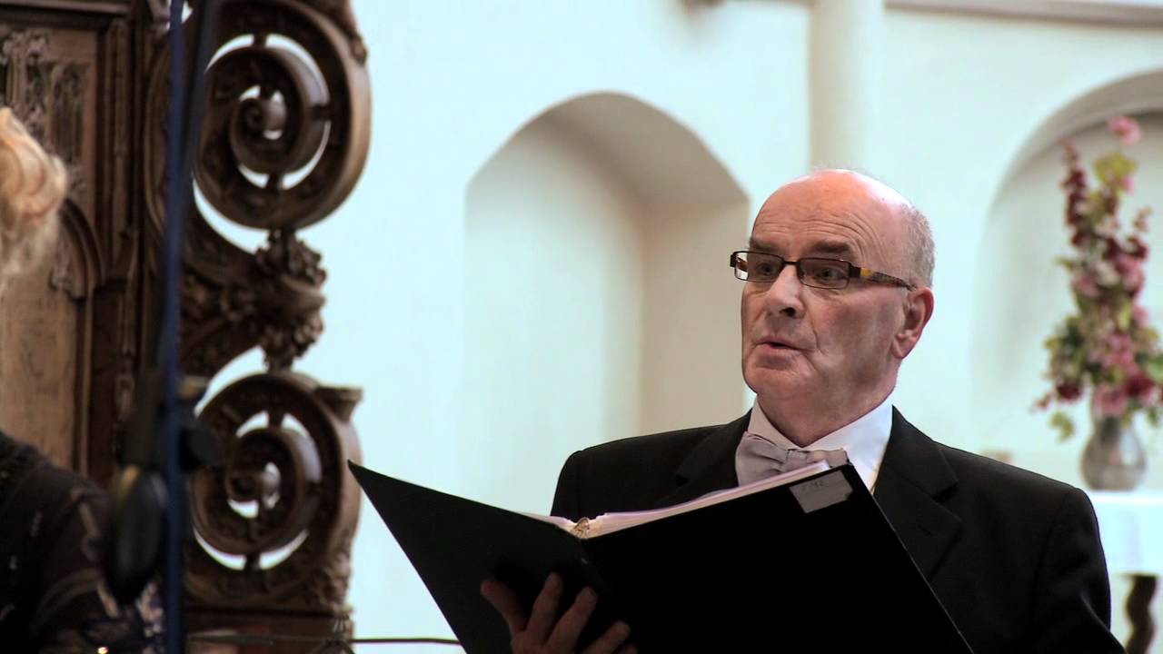 Frieden door het Fries Mannen Ensemble mmv Judith Sportel