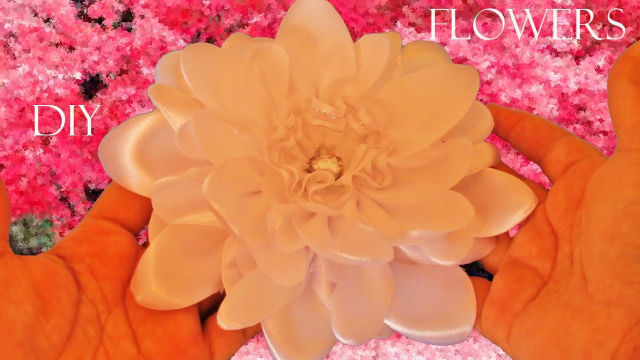 DIY como hacer flores Kanzashi en cintas de satín - as to make flowers in satin ribbons