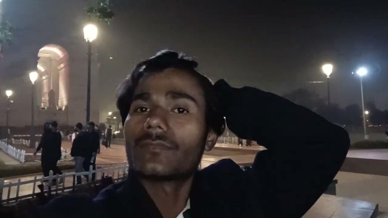 India gate 