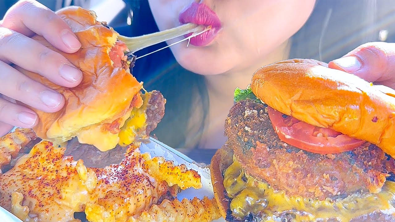ASMR Shake Shack Stack с острым сырным картофелем фри (звуки еды) ASMR Phan