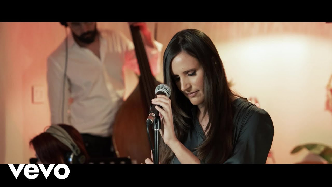 Lulu Leloup - Hope I Won't Love You Anyways (Live in Beirut)