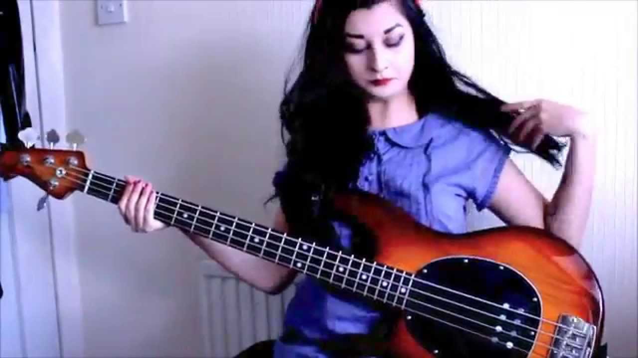 R U Mine? - Arctic Monkeys [BASS COVER]