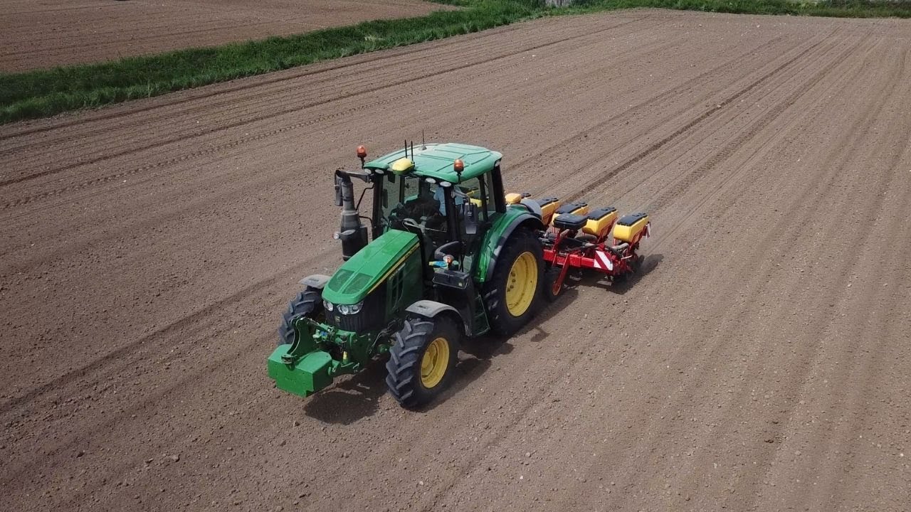 🌻 Semis de tournesols semences ⎸ Vaderstad Tempo T 7 rangs
