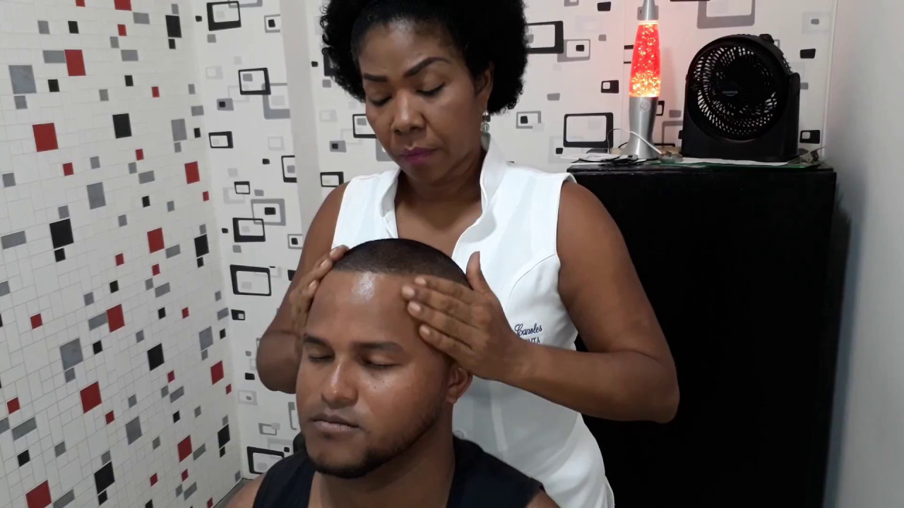 Cómo Hacer el  Masaje Relajante en la Cabeza