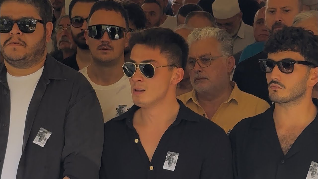 Atakan Özkaya’nın babasının son yolculuğunda uzak şehir oyuncuları yalnız bırakmadı ￼#uzakşehir 