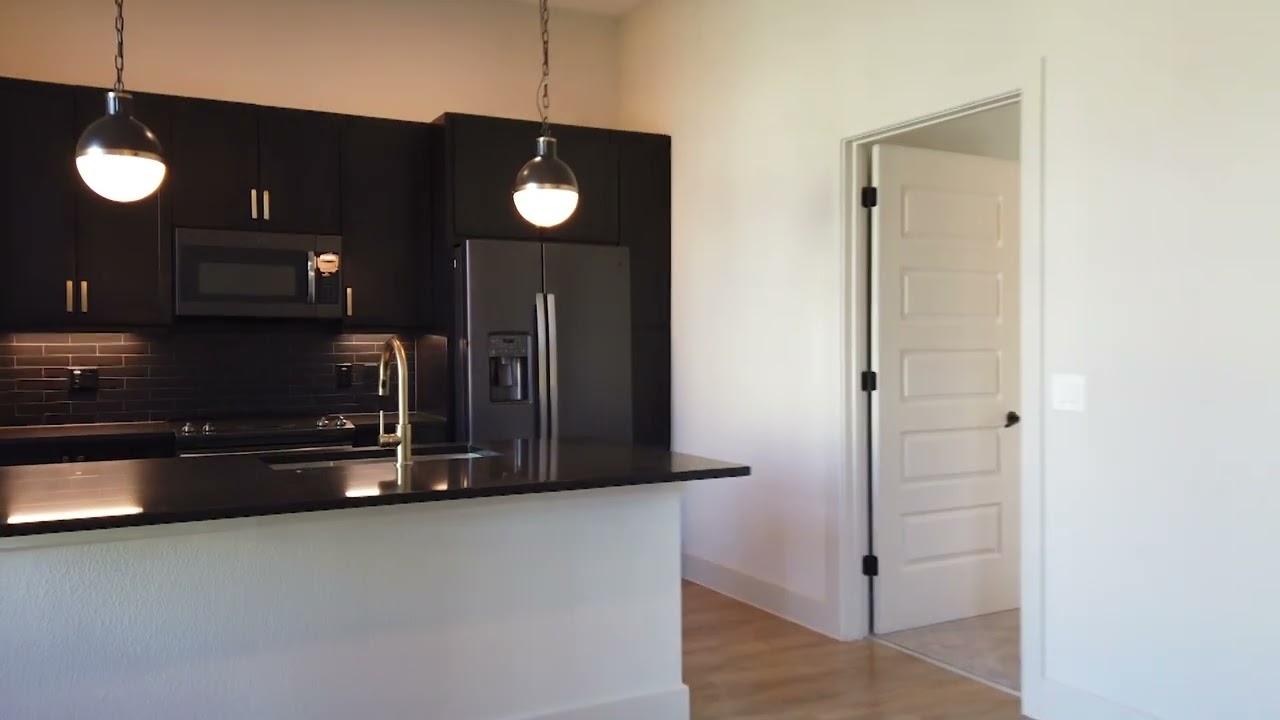 Indie Deep Ellum Apartments - B7 - Unit 145