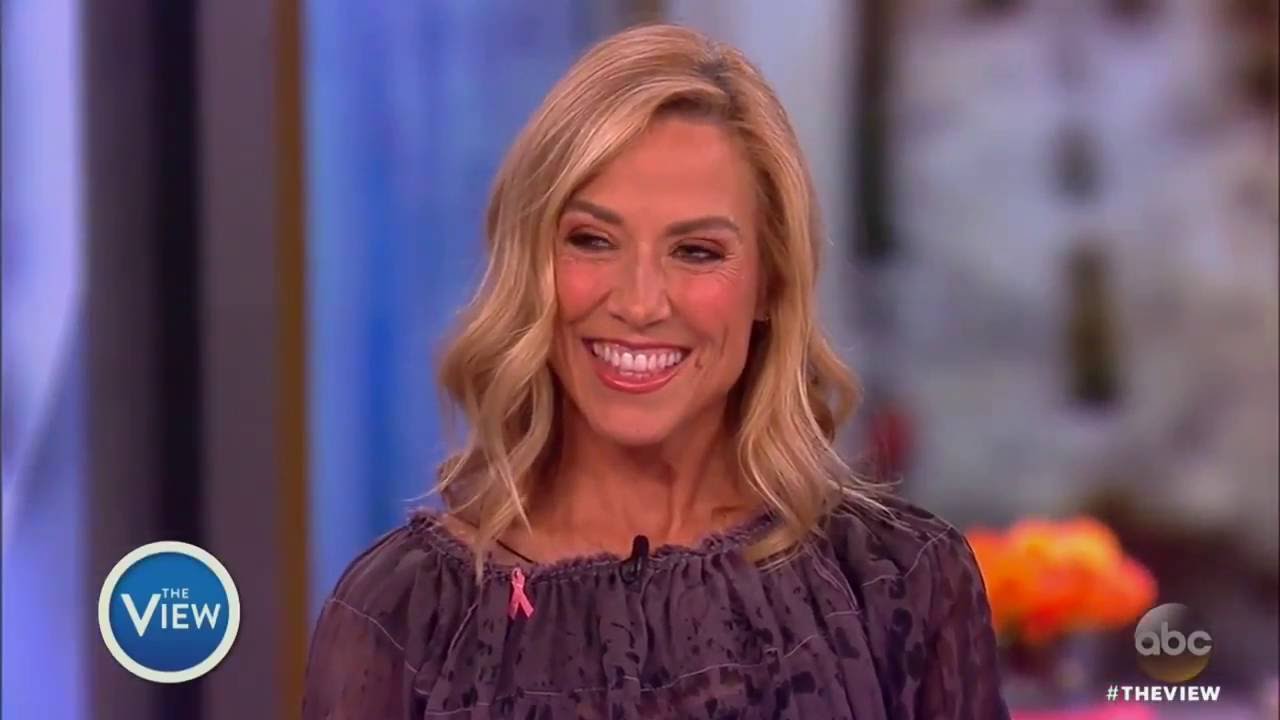 Sheryl Crow interviewed on The View (3 October 2016)