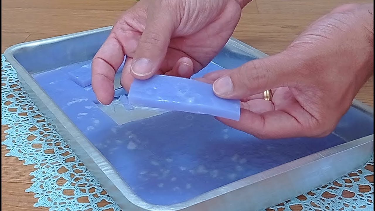 Como fazer 40 Pastilhas sanitárias com menos de R$10,00! Receita simples e fácil |