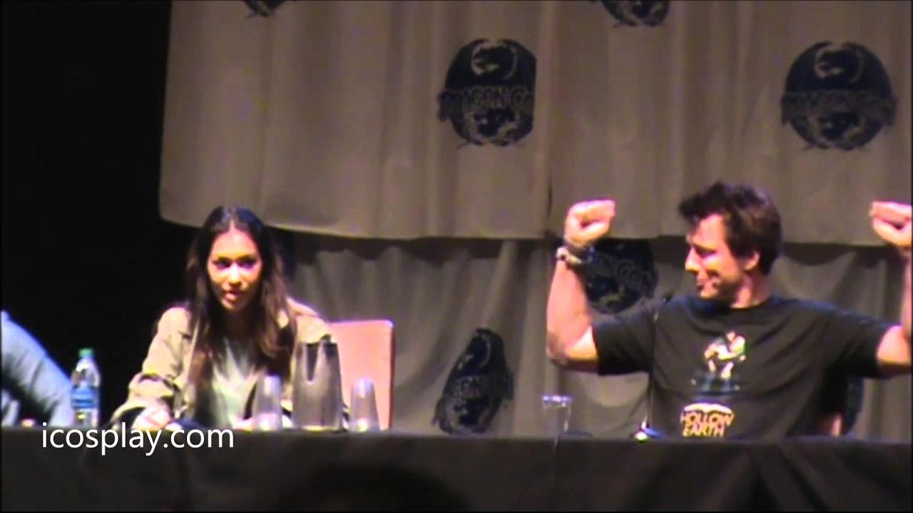 DragonCon 2013 Monday Arrow panel part 1