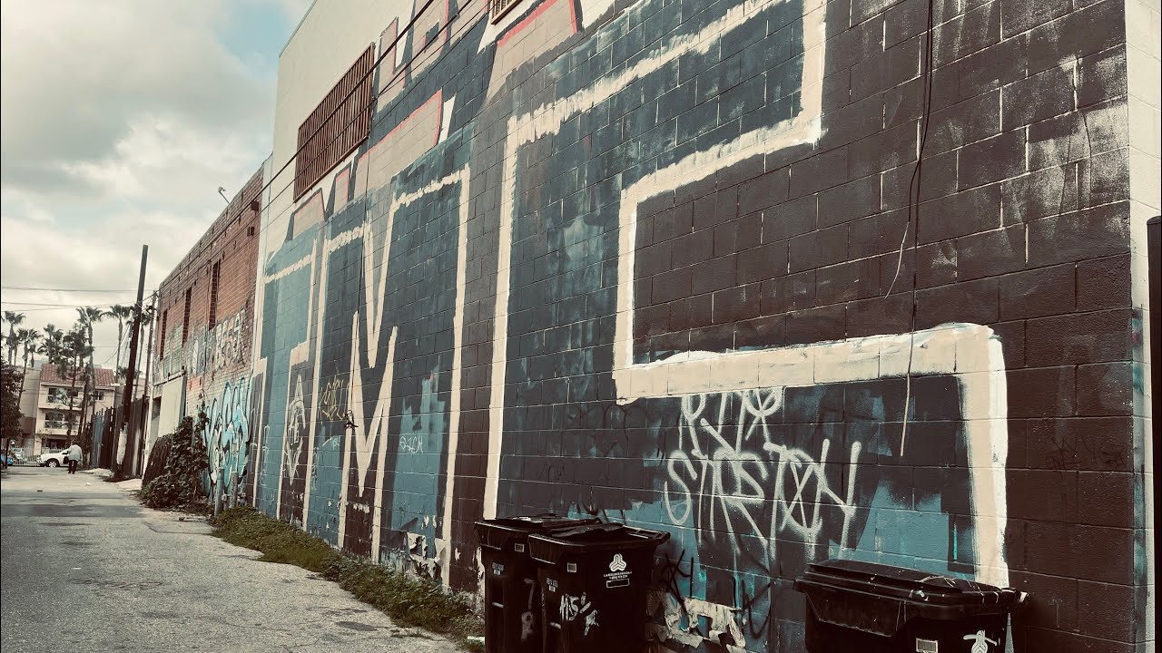 “THE MOB CREW 13” SUREÑO GANG IN BOYLE HEIGHTS. (Visiting LA’s Most Dangerous Hoods!)