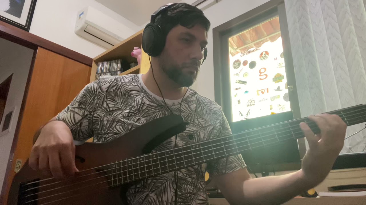 Tell me - Groove Theory (bass cover)