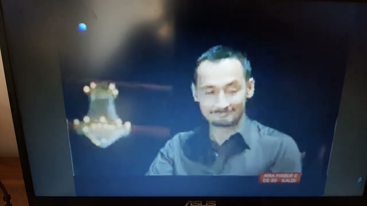 Arçelik Eko Panel LCD TV Reklamı 2009 (Semih Saygıner ve Çelik)