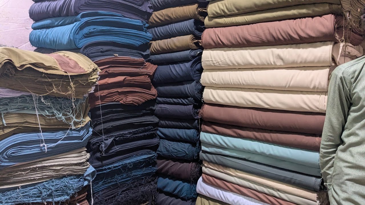 فیصل آ باد میں کپڑے کی ہول سیل مارکیٹ /Wholesale market of clothes in Faisalabad