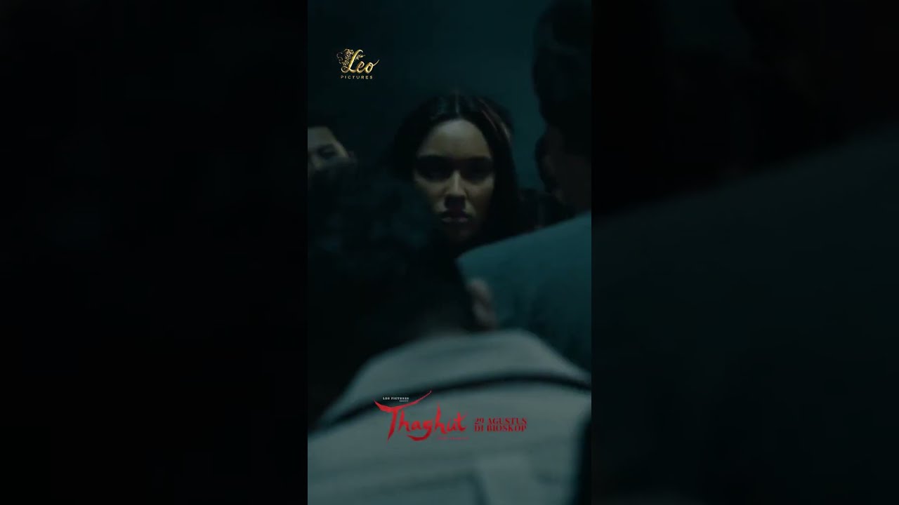 Coba liat video ini. Besarin volumenya ya! Scene mana yang jadi favorite kalian?