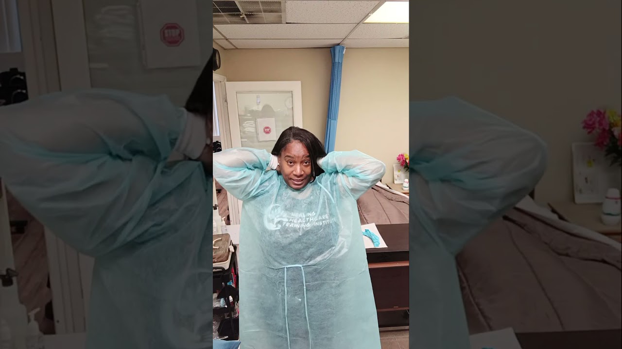 CNA Skills D&SDT-Headmaster: Donning/Donning empty drainage bag part 1