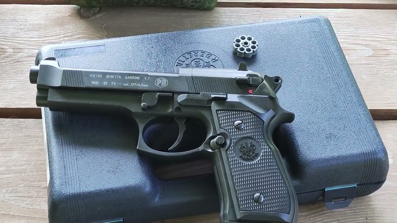 Пневматический пистолет от UMAREX. Beretta m 92 fs.