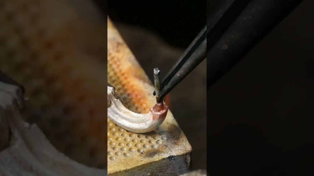 silver earrings making #jewelry #metalsmith #cubanchain #engravers #handmadejewelry #ringmaking #diy