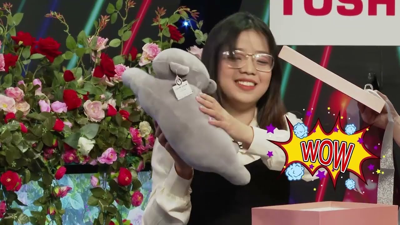 MC Quyền Linh RA DẤU HIỆU khuyên Cô bé DỄ THƯƠNG xinh đẹp KO BẤM NÚT chàng nghệ sĩ NỬA MÙA lật kèo