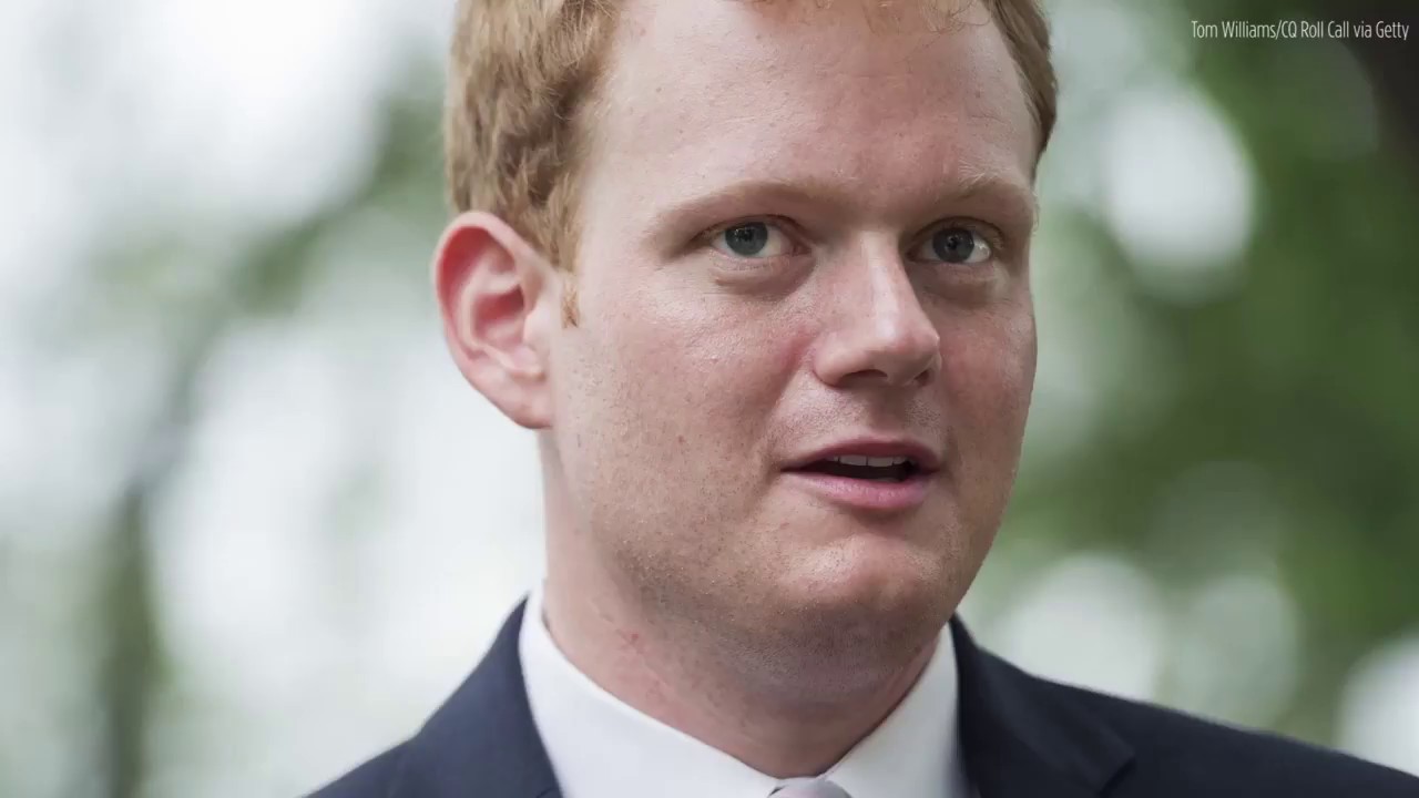 After girlfriend's on-air murder, former WDBJ anchor wins office