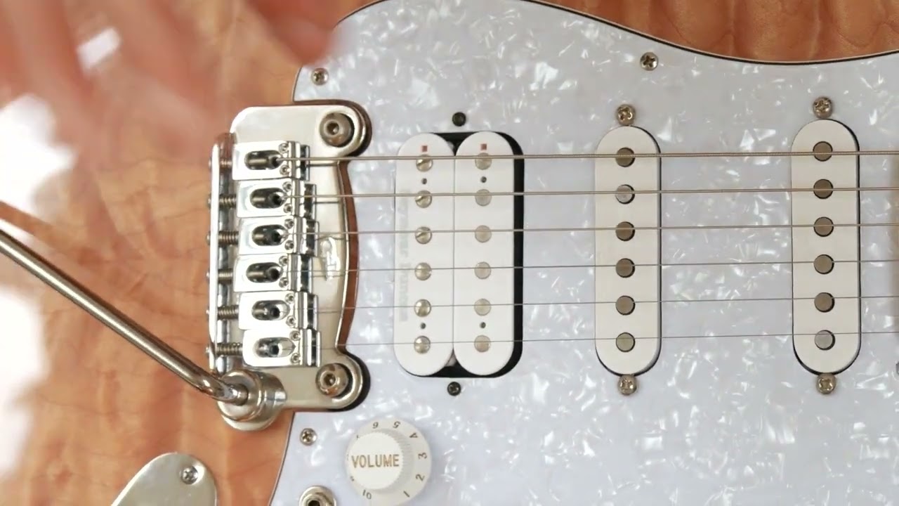 2 point tremolo movement and stability
