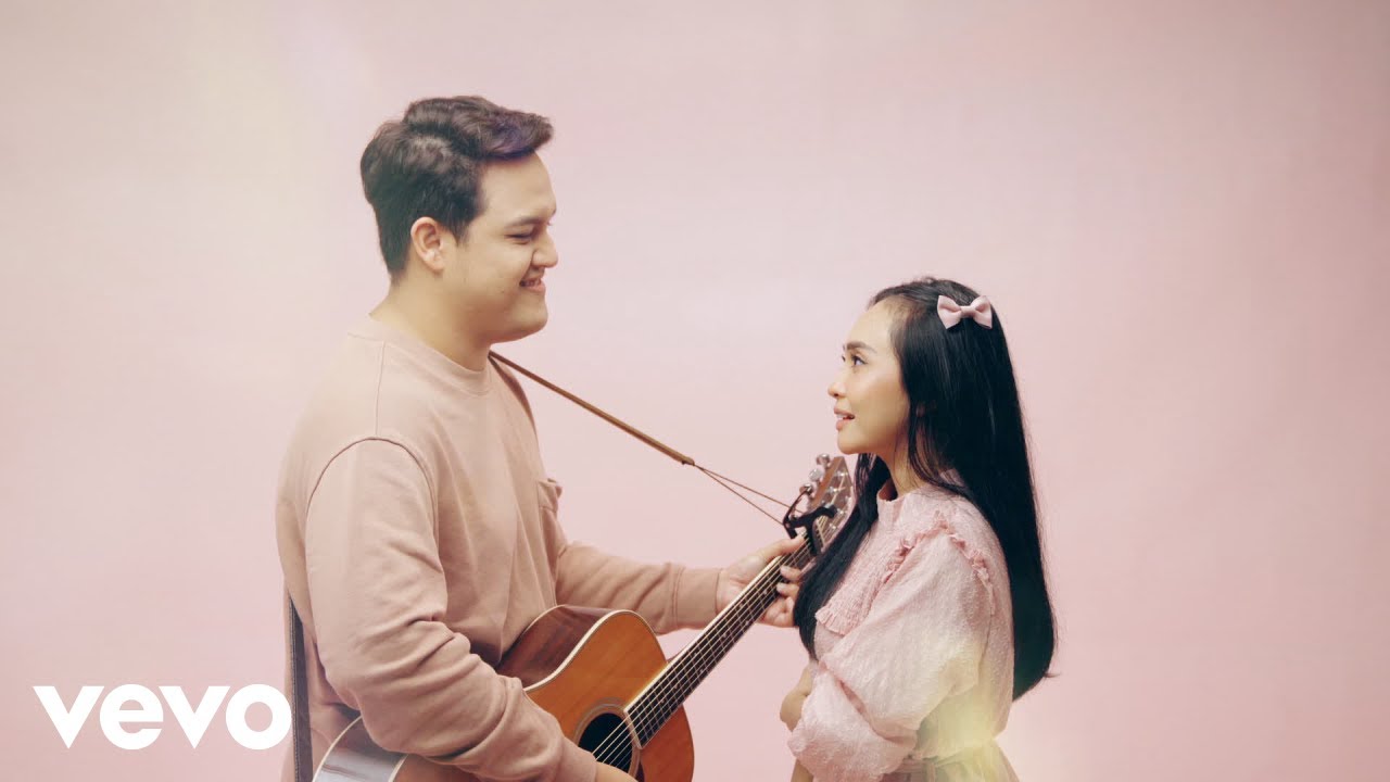 Aviwkila - Selamanya Ada (OST Let's Fight Ghost) (Official Music Video)