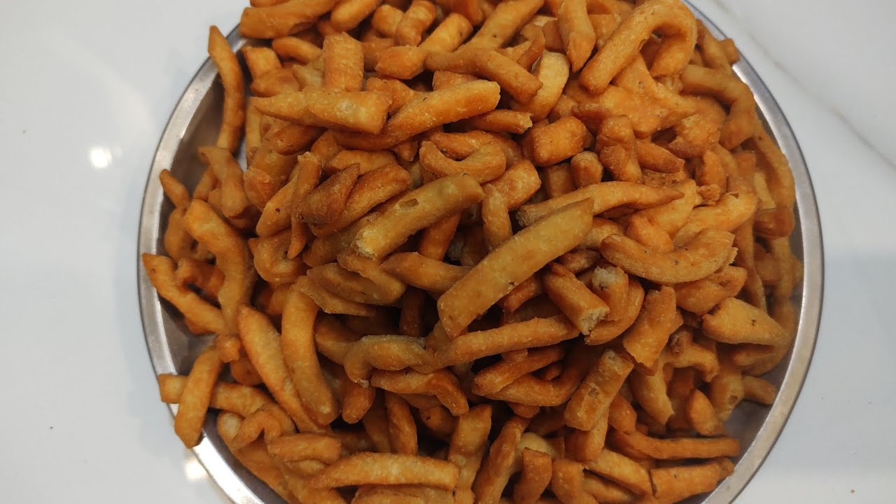 Atta ke namak pare healthy and tasty