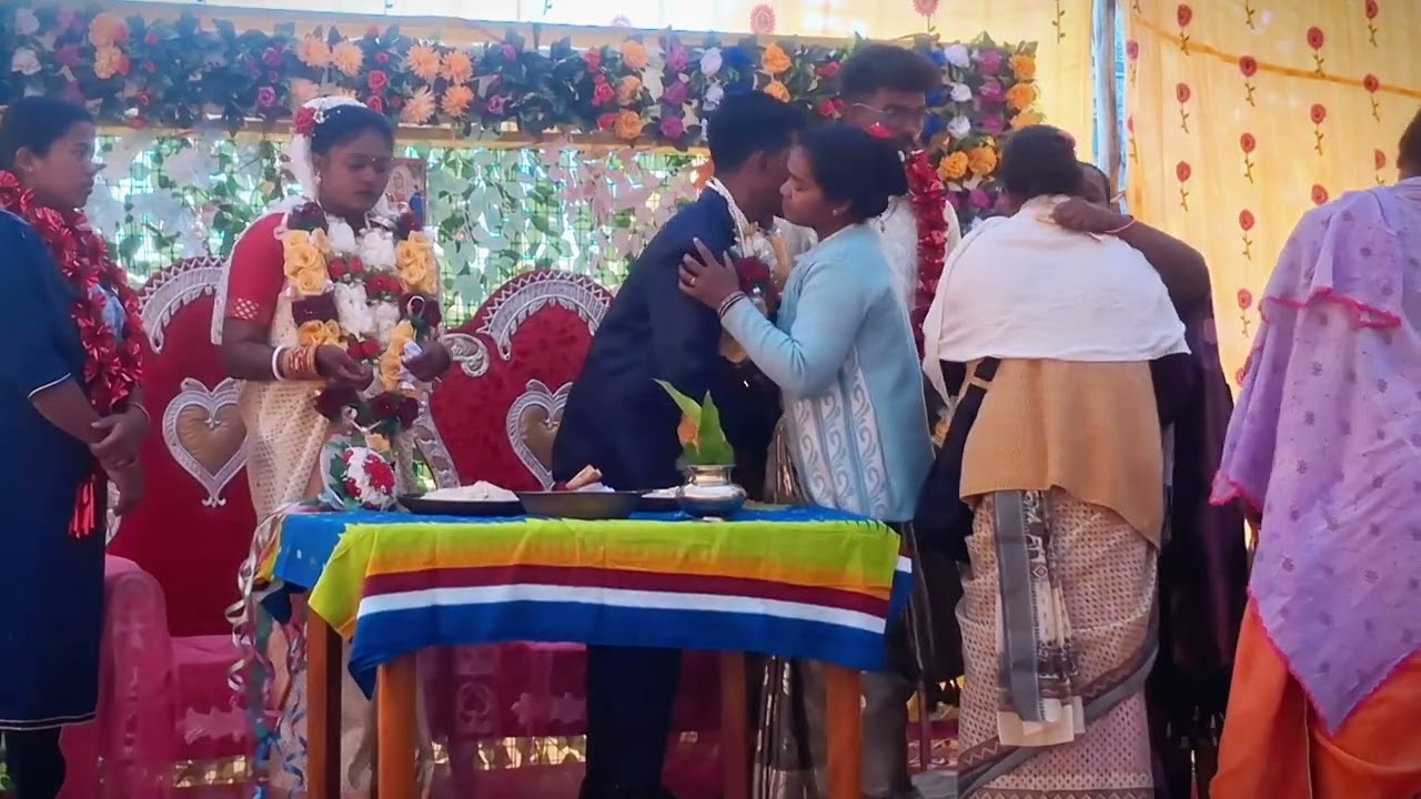 Dada ker Chuman Video🥳🥰// Ashit Weds Nikita// Niroj Official Vlog 