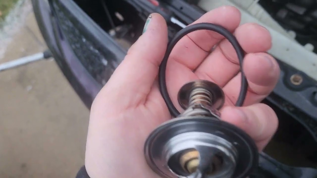 Toyota Corolla S 1.8l thermostat replacement
