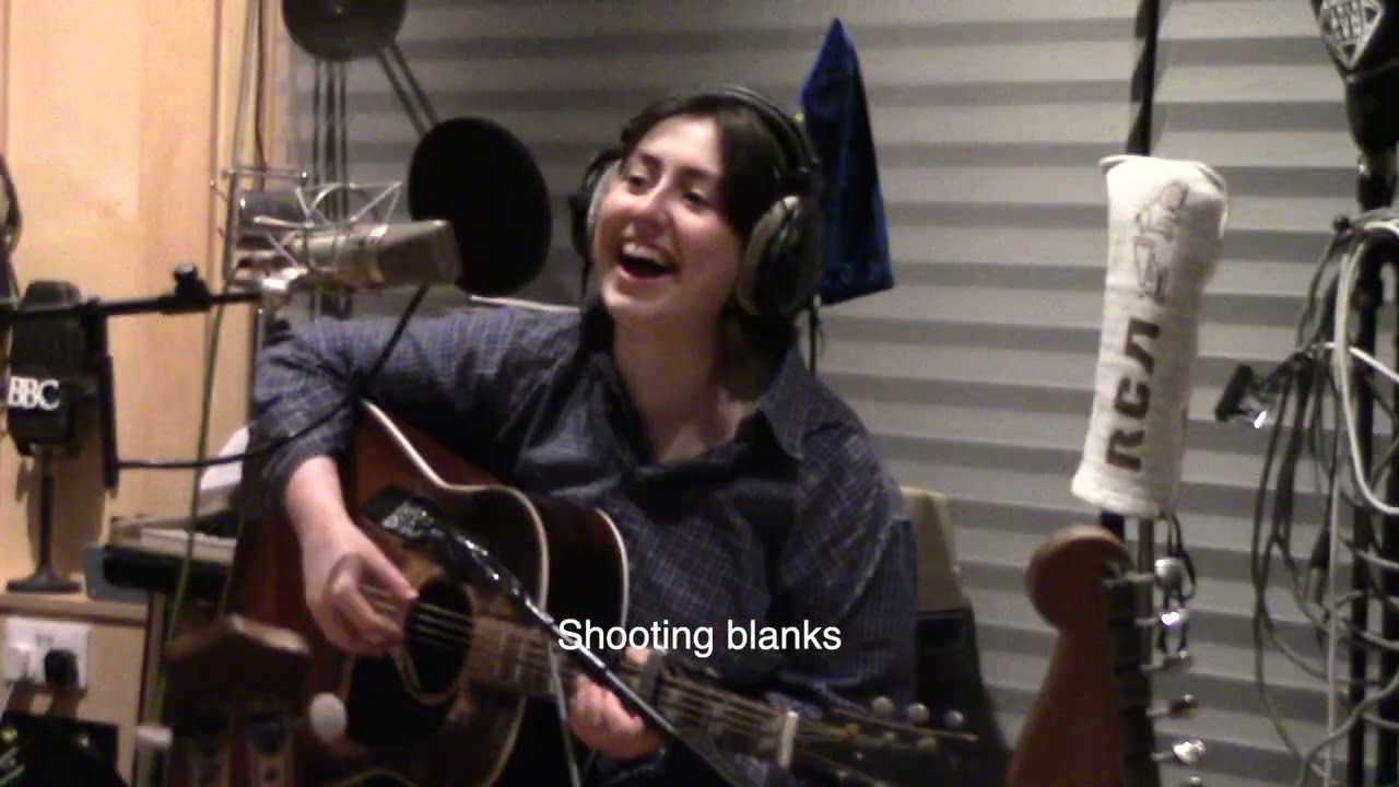Katie Gregson-MacLeod - Love Me Too Well, I'll Retire Early (Lyric Video)