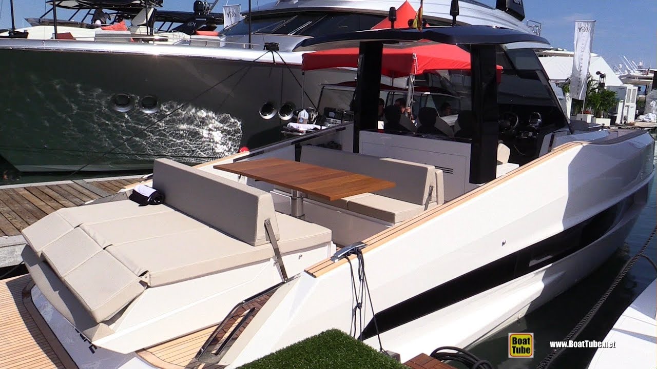 2019 Astondoa 377 Coupe Yacht - Walkthrough - 2019 Miami Yacht Show