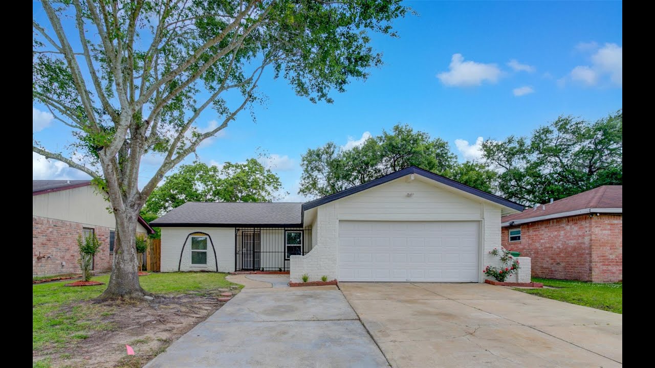 For Lease 5023 Raven Ridge Drive, Houston, Texas, 77053 @ $1,800