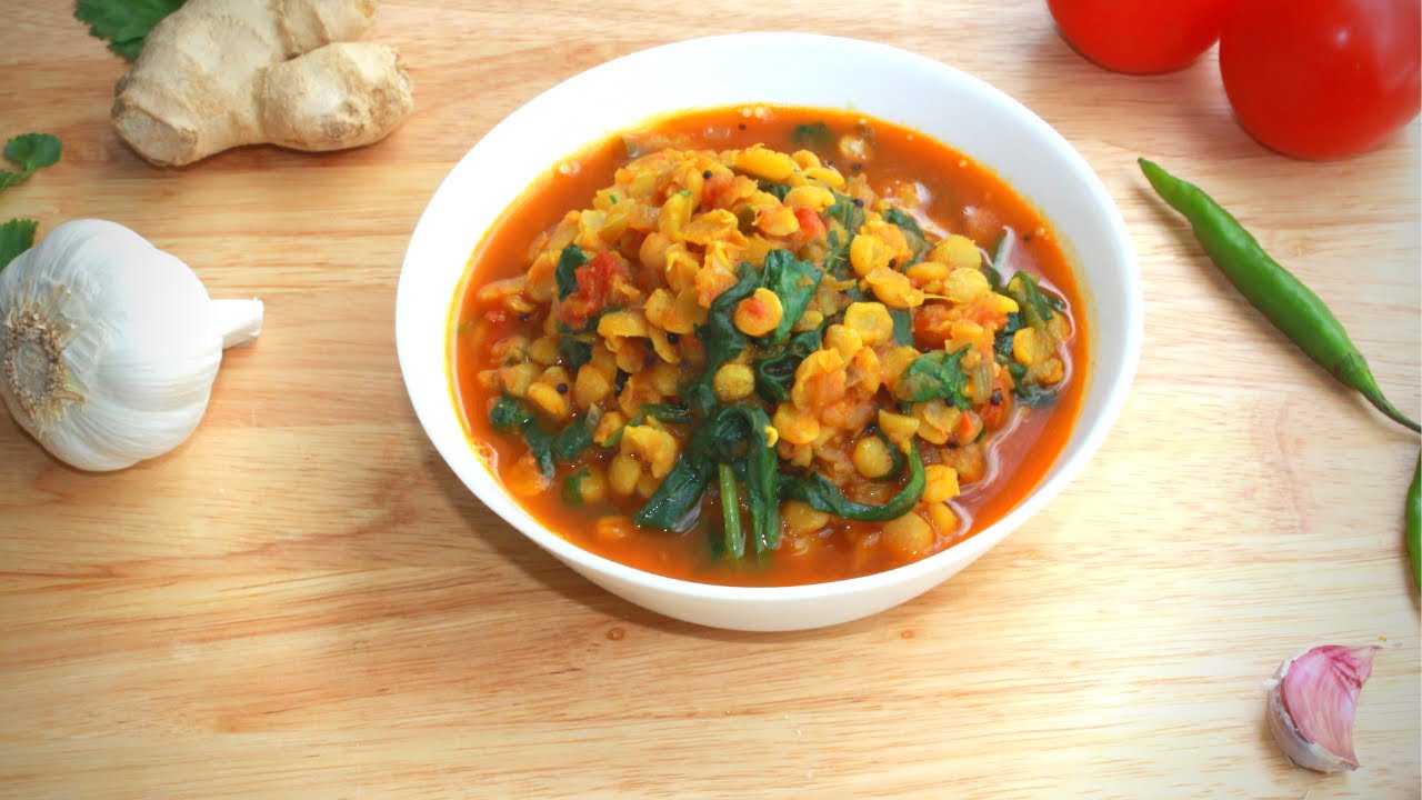 Yellow Split Peas Spinach Curry Indian Style|| High Protein Vegan Dinner Recipes|| Dal Palak Recipe