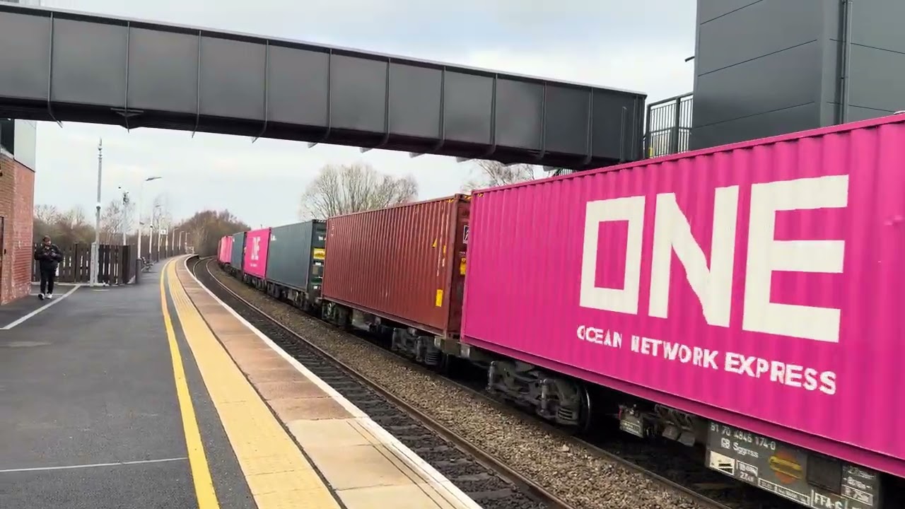 Freight Train At Alfreton 804