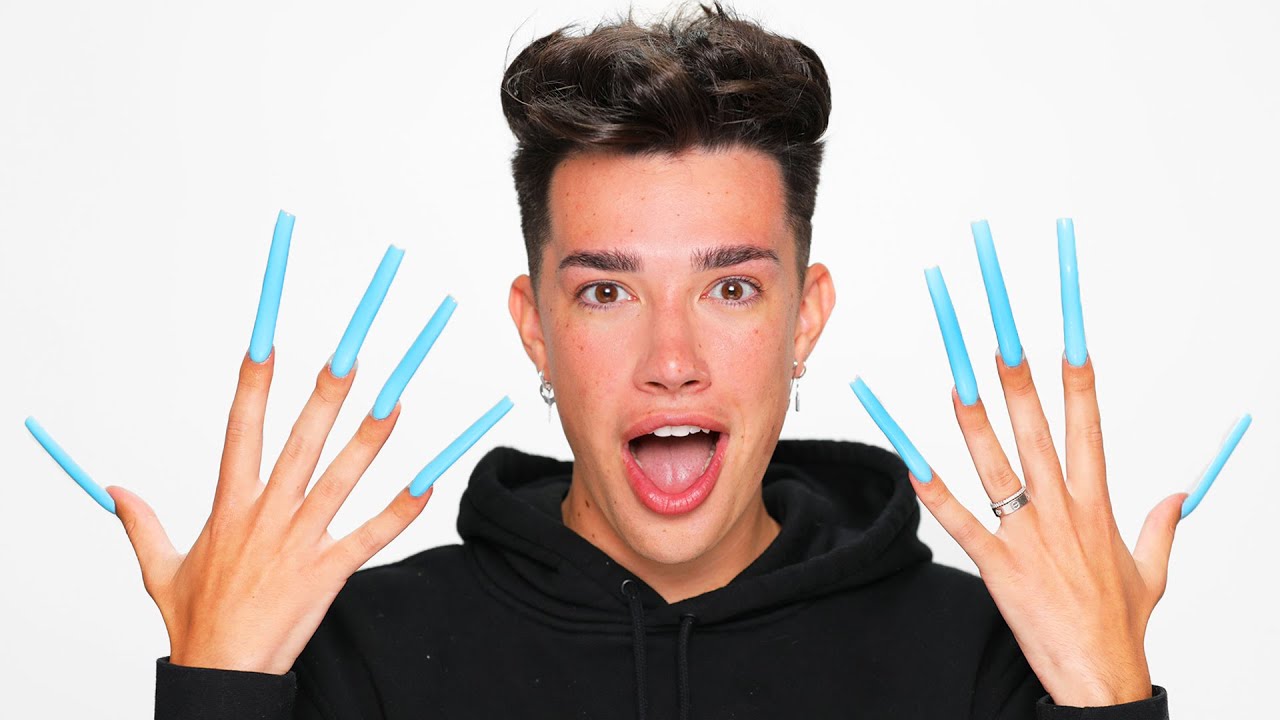 Прожить один день с самыми длинными ногтями в мире