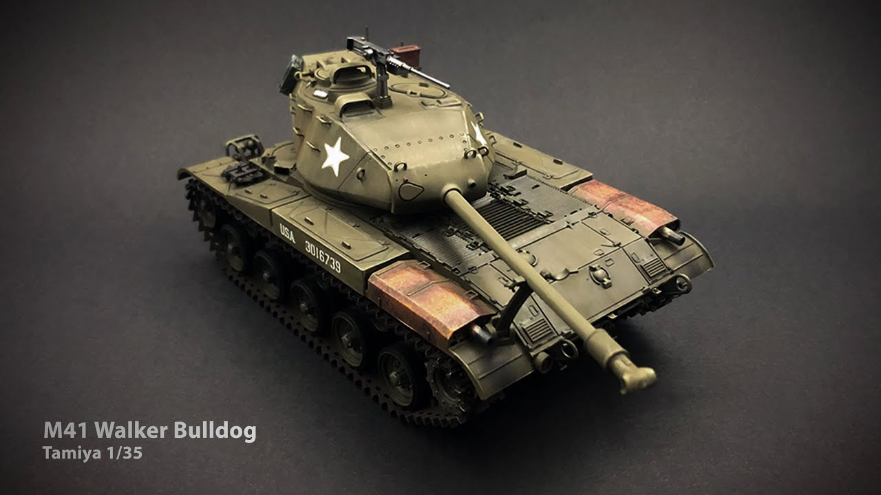 Building a M41 Walker Bulldog Tamiya 1/35 Scale Model