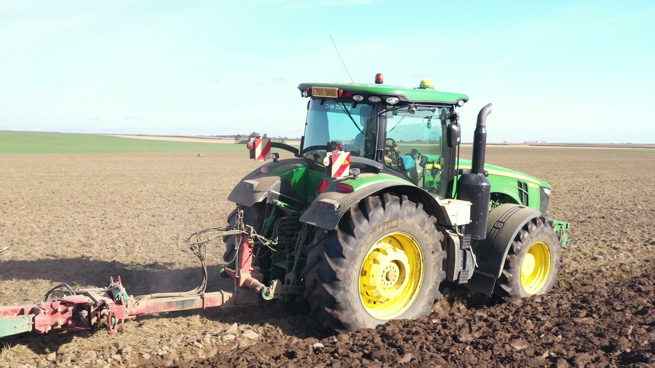Orba 🦌 John Deere 8335R | Kverneland