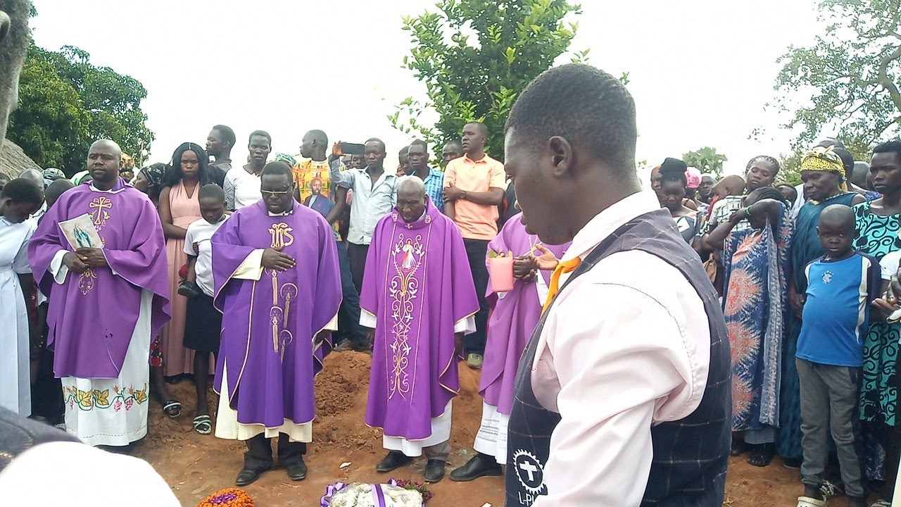 BURIAL OF THE LATE SANTA KITARA - LAGILE