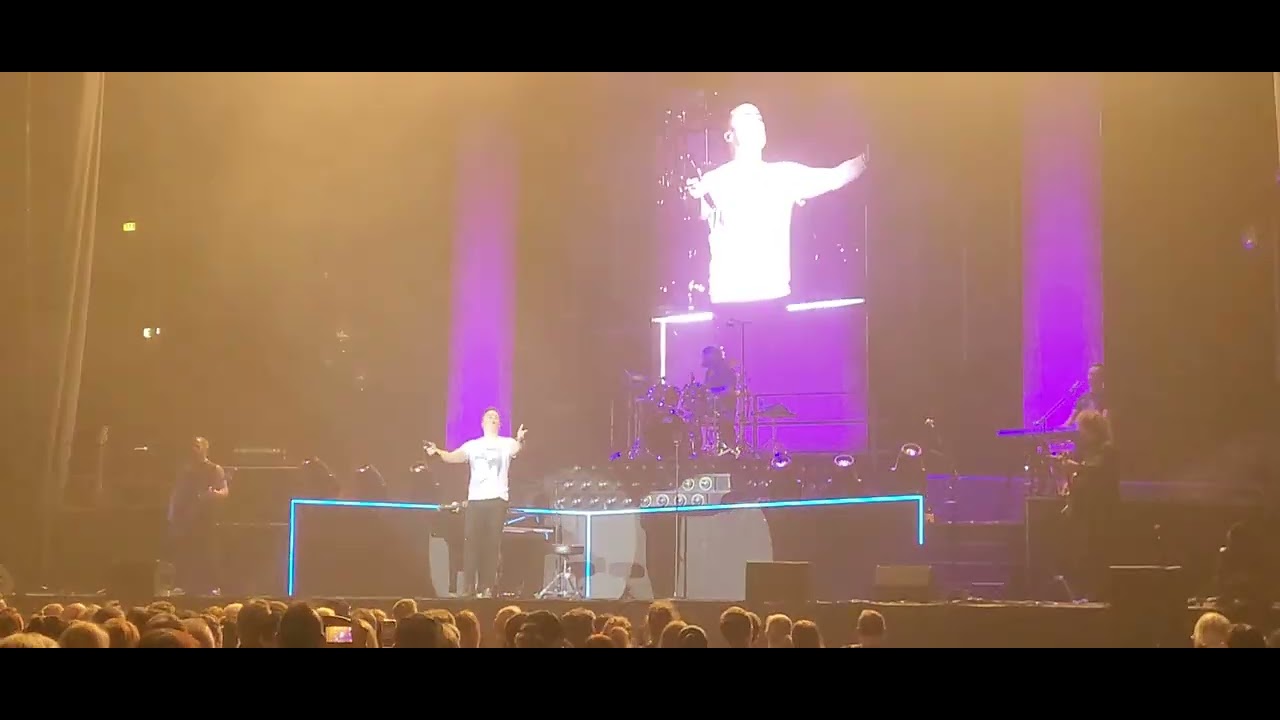 Marc Martel live 2025 🡆 "Bohemian Rhapsody" 🡄 October 28th ⬘ Innsbruck [AT]