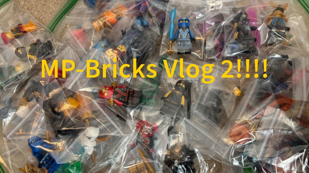 Sorting my extra Lego Ninjago minifigures!!! A flea market is better than a Lego convention?