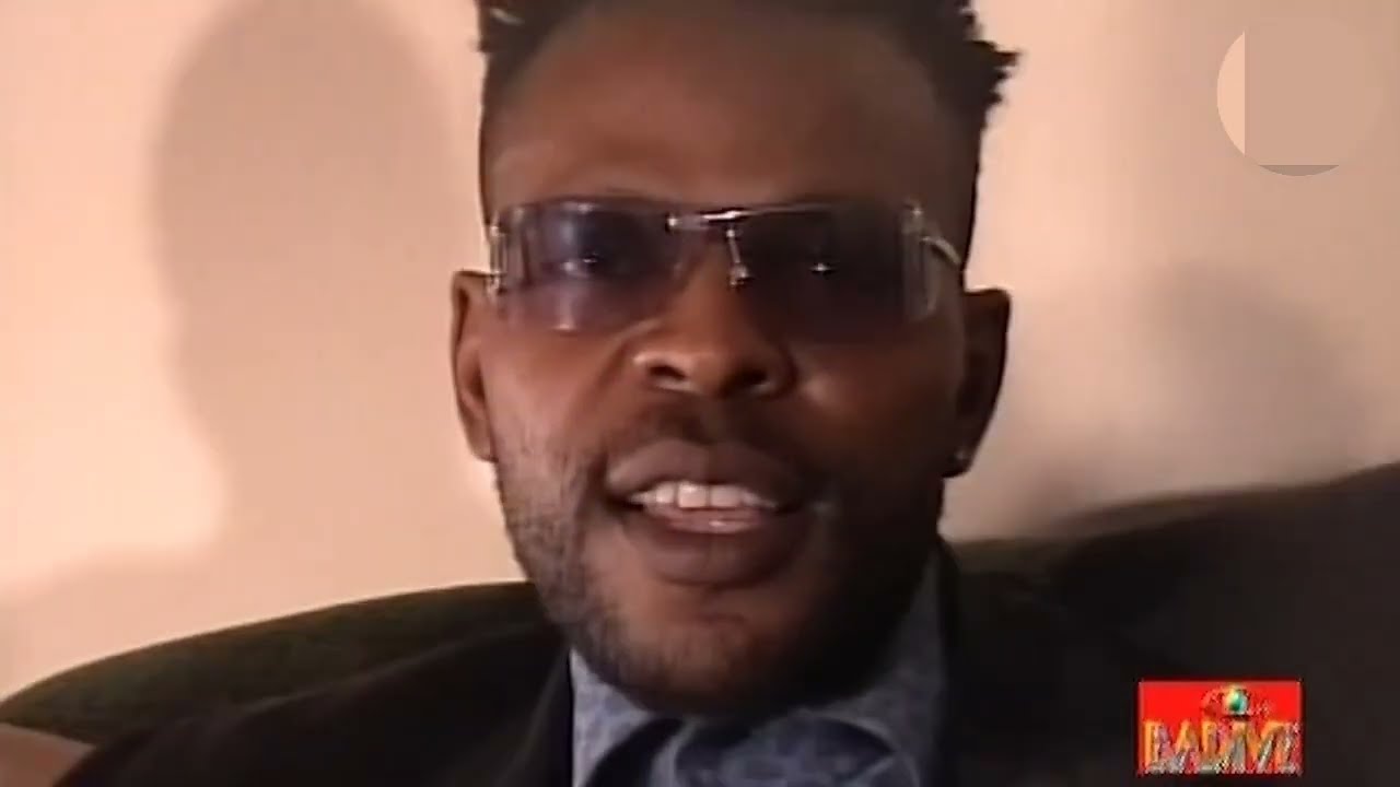 JB Mpiana - Vicky Nsongi (Clip Officiel - 2004)