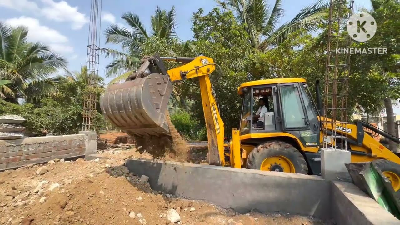 Very foundation fulling sand 3dx jcb backhoe loader & two new 3dx jcb loading truck and recover both