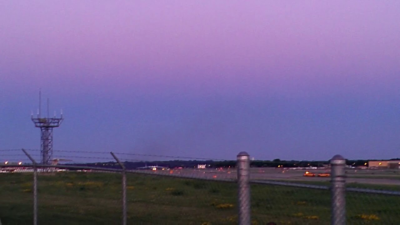 Antonov AN-225 Takeoff/Minneapolis, MN