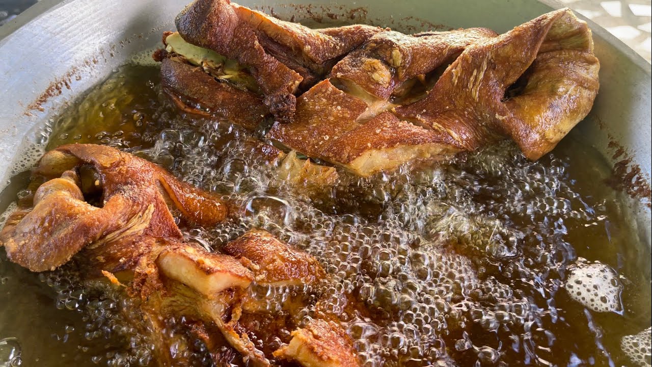 Deep fried pork head | Carlo Backyard Cooking