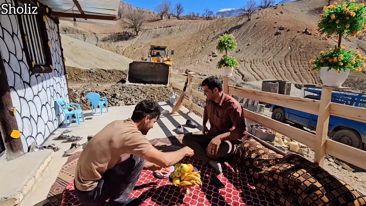 Redefining Home: Nomadic Life and House Positioning with Loader Assistance 🏞️🏠🚜